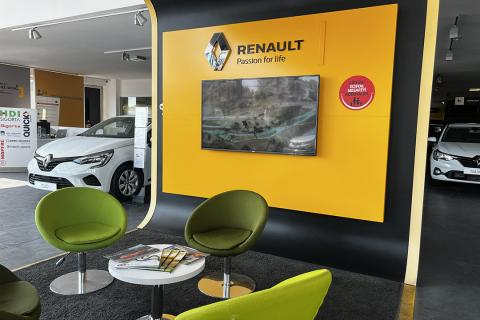 RENAULT